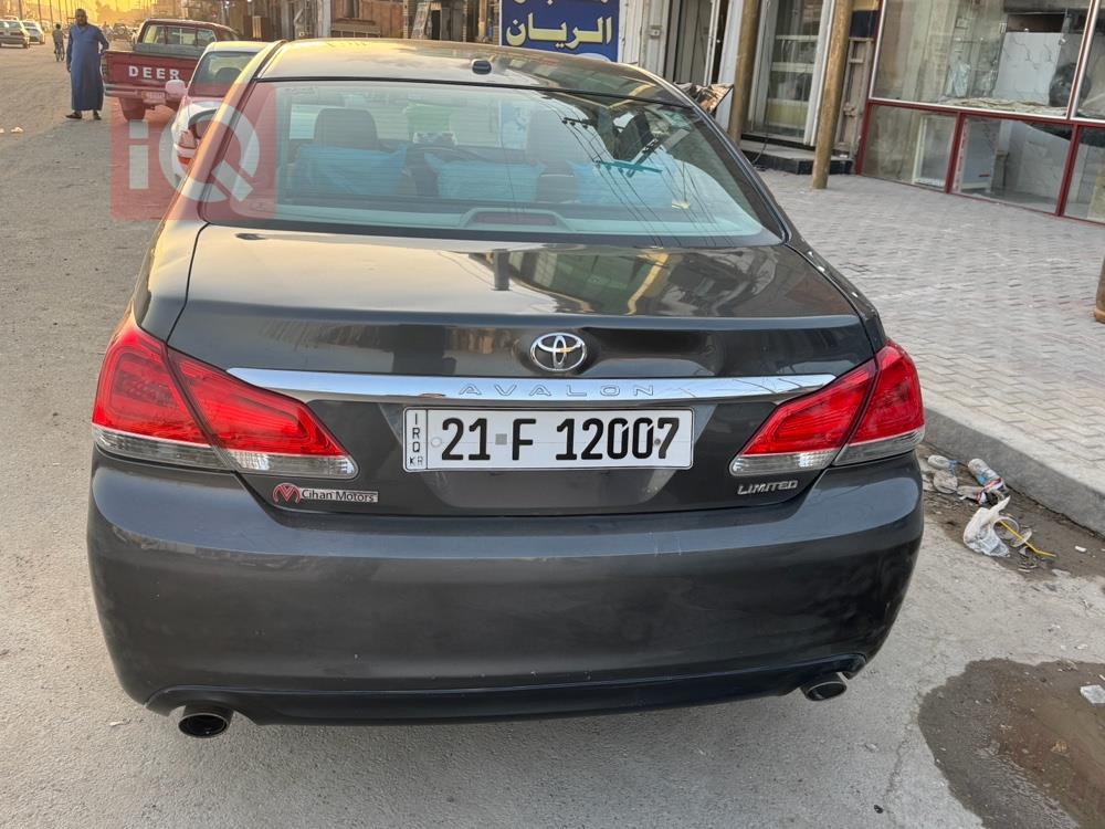 Toyota Avalon